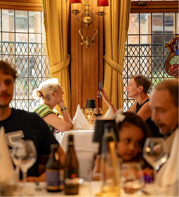 people-dining